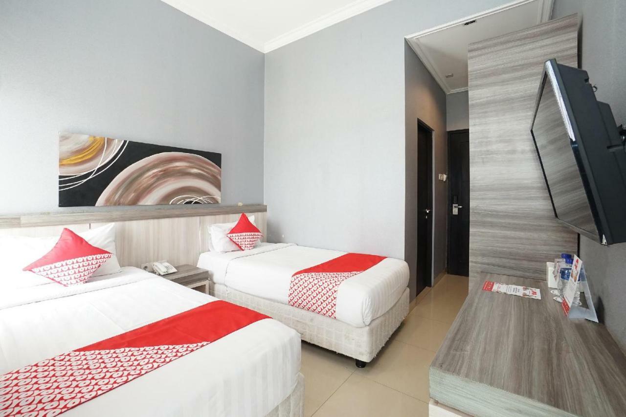 Oyo 289 Hotel Dalwa Syariah Pasuruan Zewnętrze zdjęcie