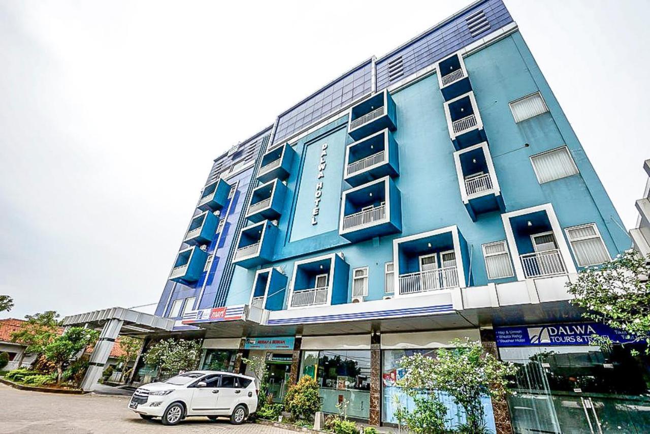 Oyo 289 Hotel Dalwa Syariah Pasuruan Zewnętrze zdjęcie