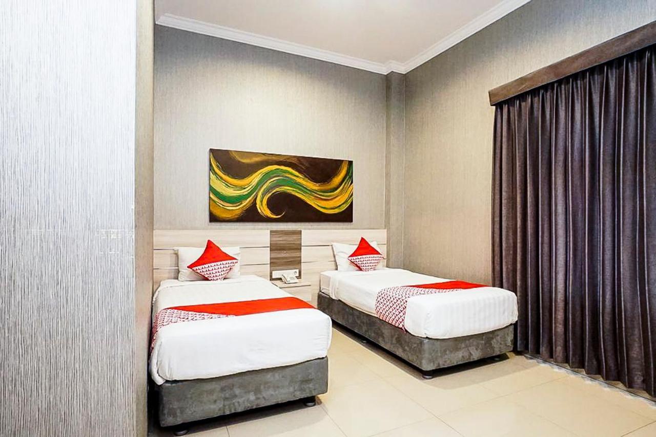 Oyo 289 Hotel Dalwa Syariah Pasuruan Zewnętrze zdjęcie